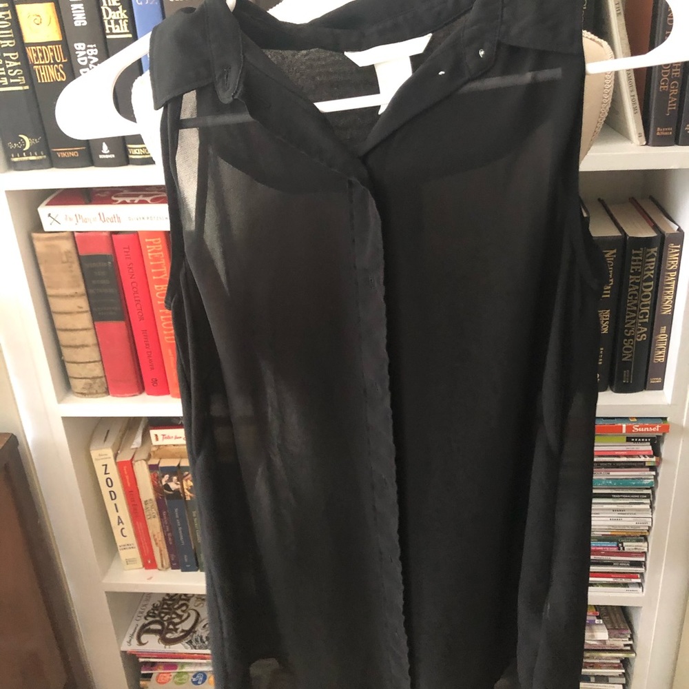 H&M size 2 black blouse